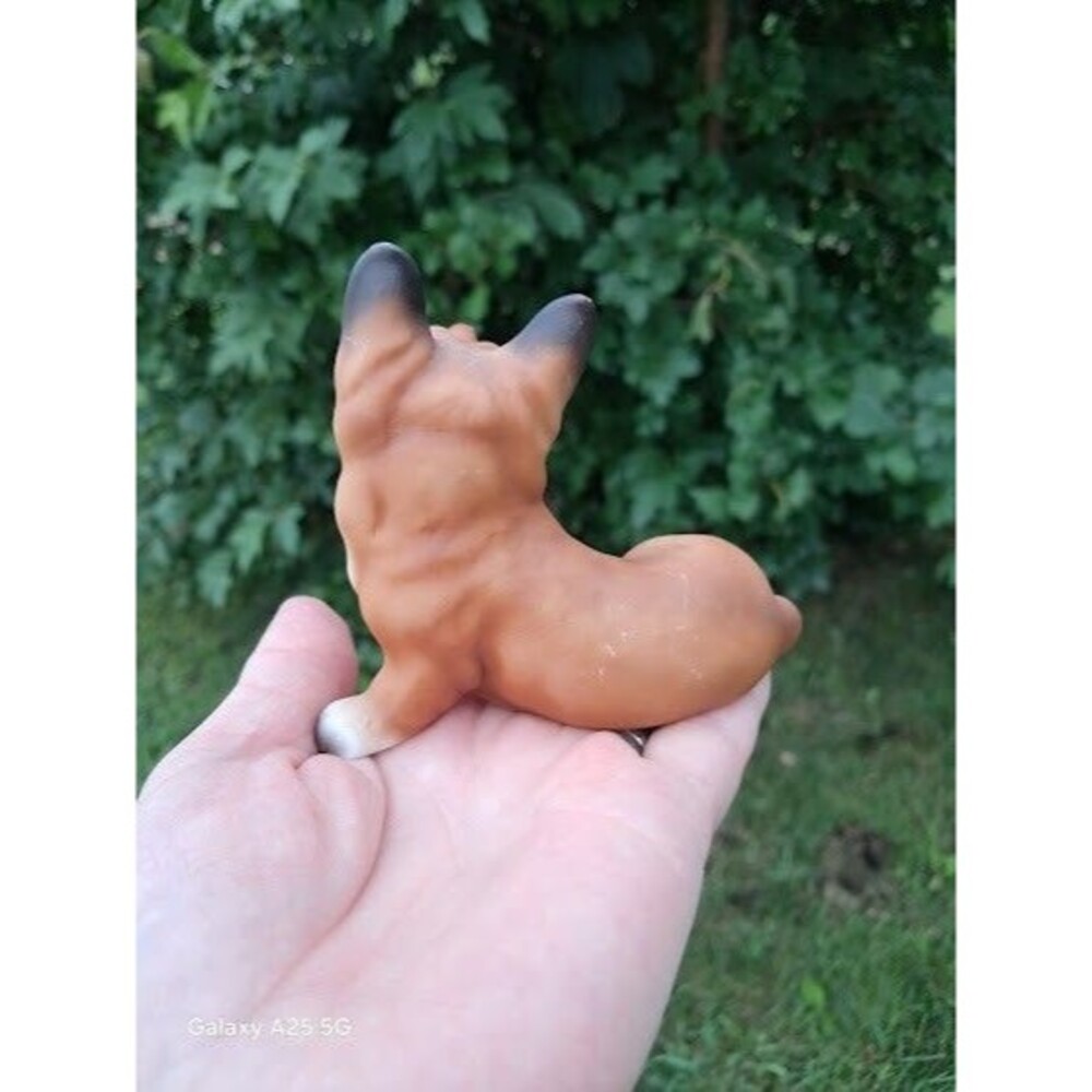 Vintage Corgi Ceramic Dog Signed JK and Numbered Corgi Lover Glazed Figurine - Picture 6 of 9